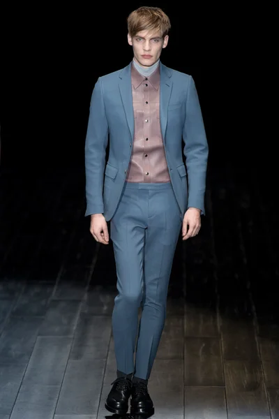 Look 6